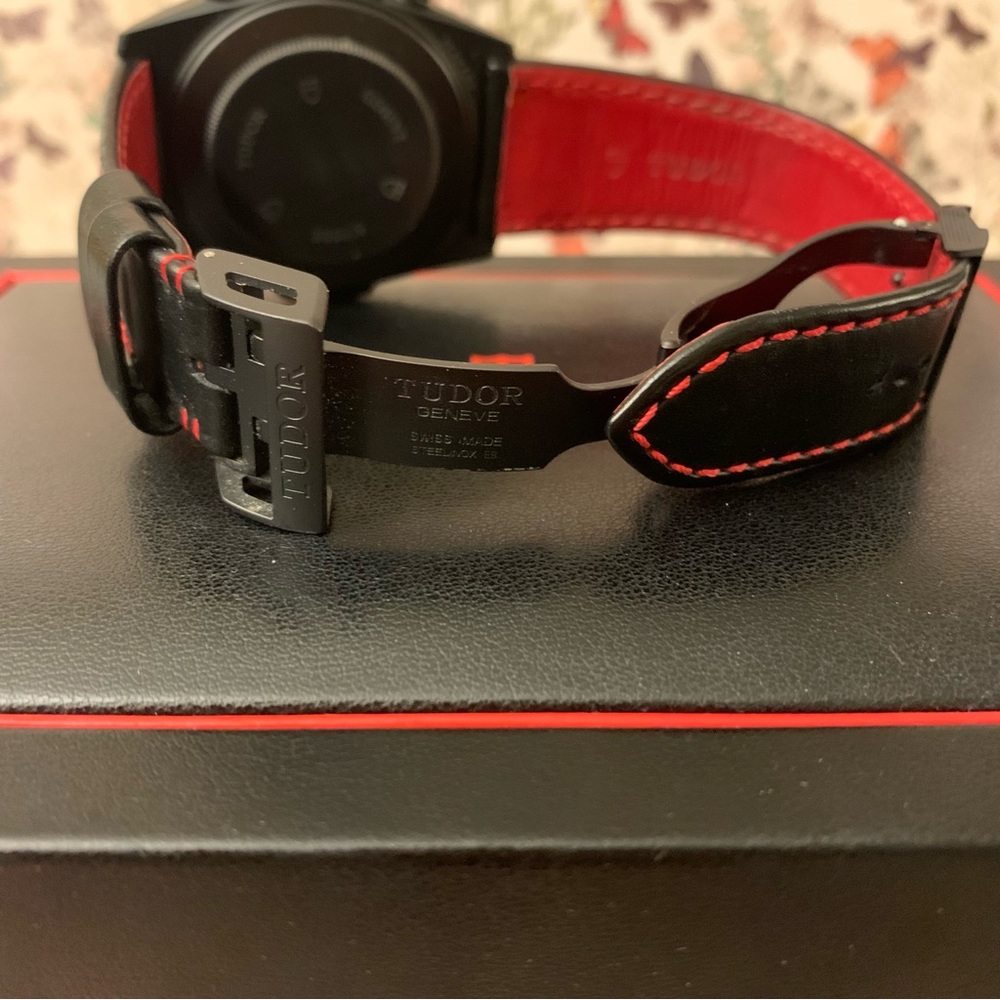 Tudor Fastrider black shield Ducati watch Black/Red/Black - Picture 10 of 14
